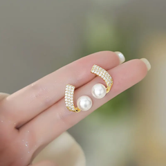 pearl earings