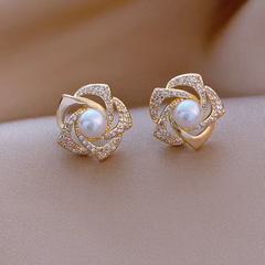 pearl earings