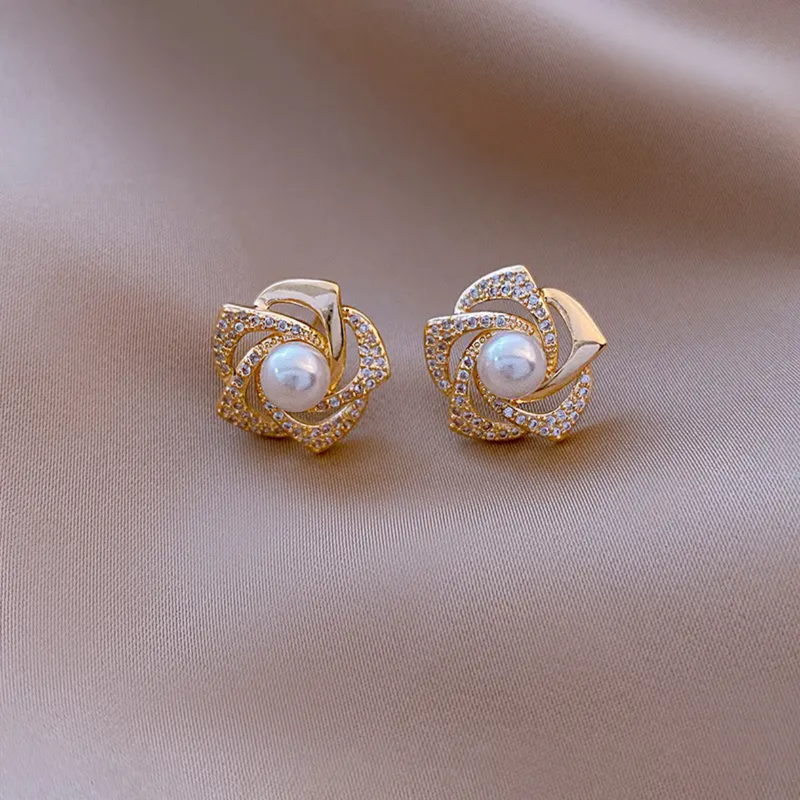pearl earings