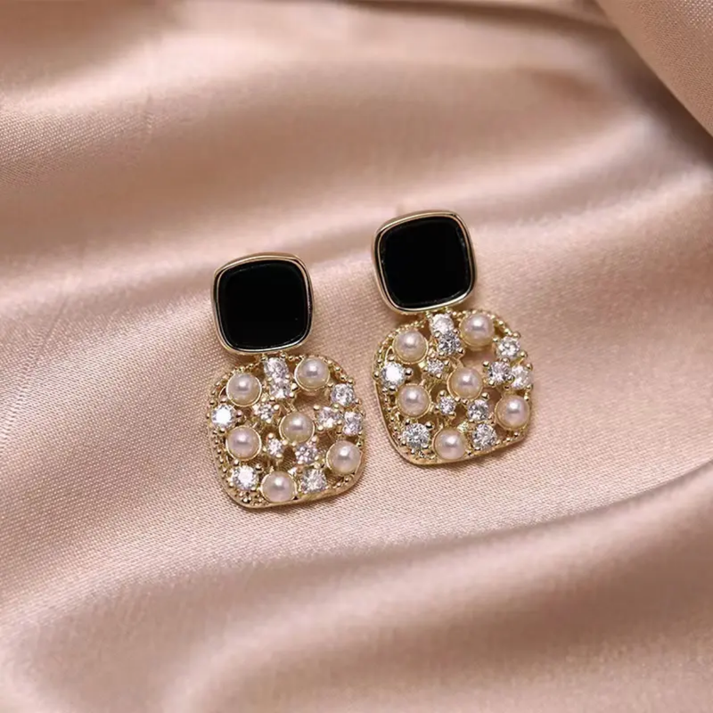 pearl earings