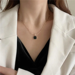 black stone pendent chain